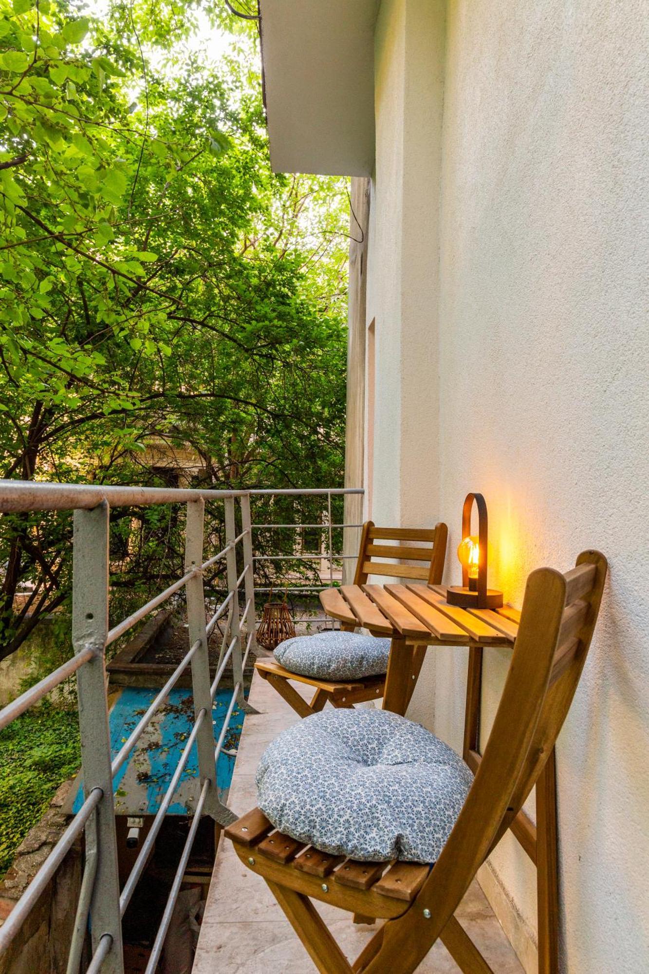 Tova Pearl - Cozy, Modern 2br Apt, Dt, Ultracentral, Chabad Across Street, 20 Min Walk To Old Town Apartament