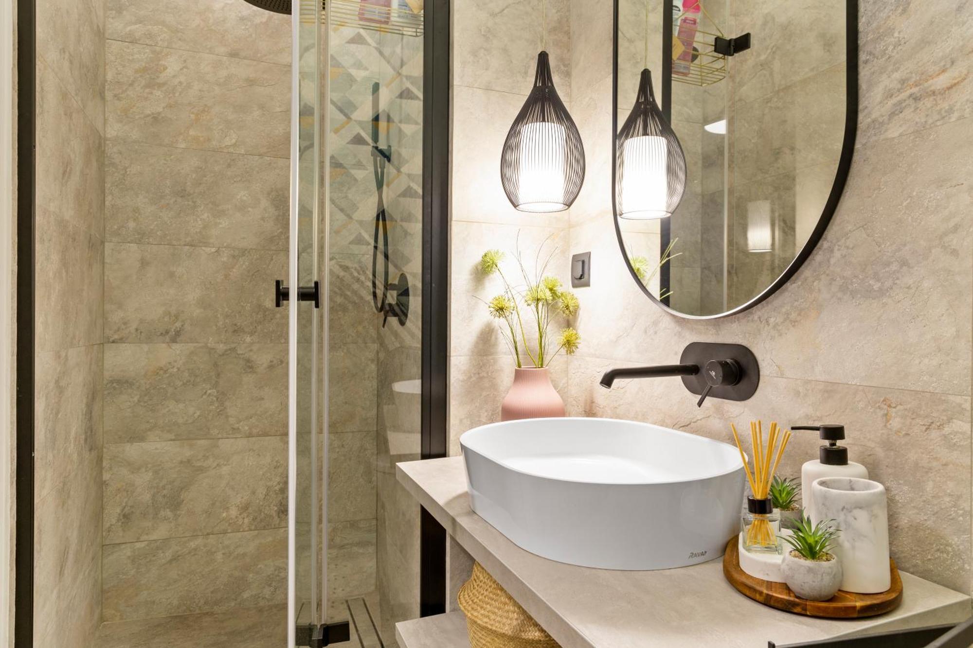 Tova Pearl - Cozy, Modern 2br Apt, Dt, Ultracentral, Chabad Across Street, 20 Min Walk To Old Town Bucureşti