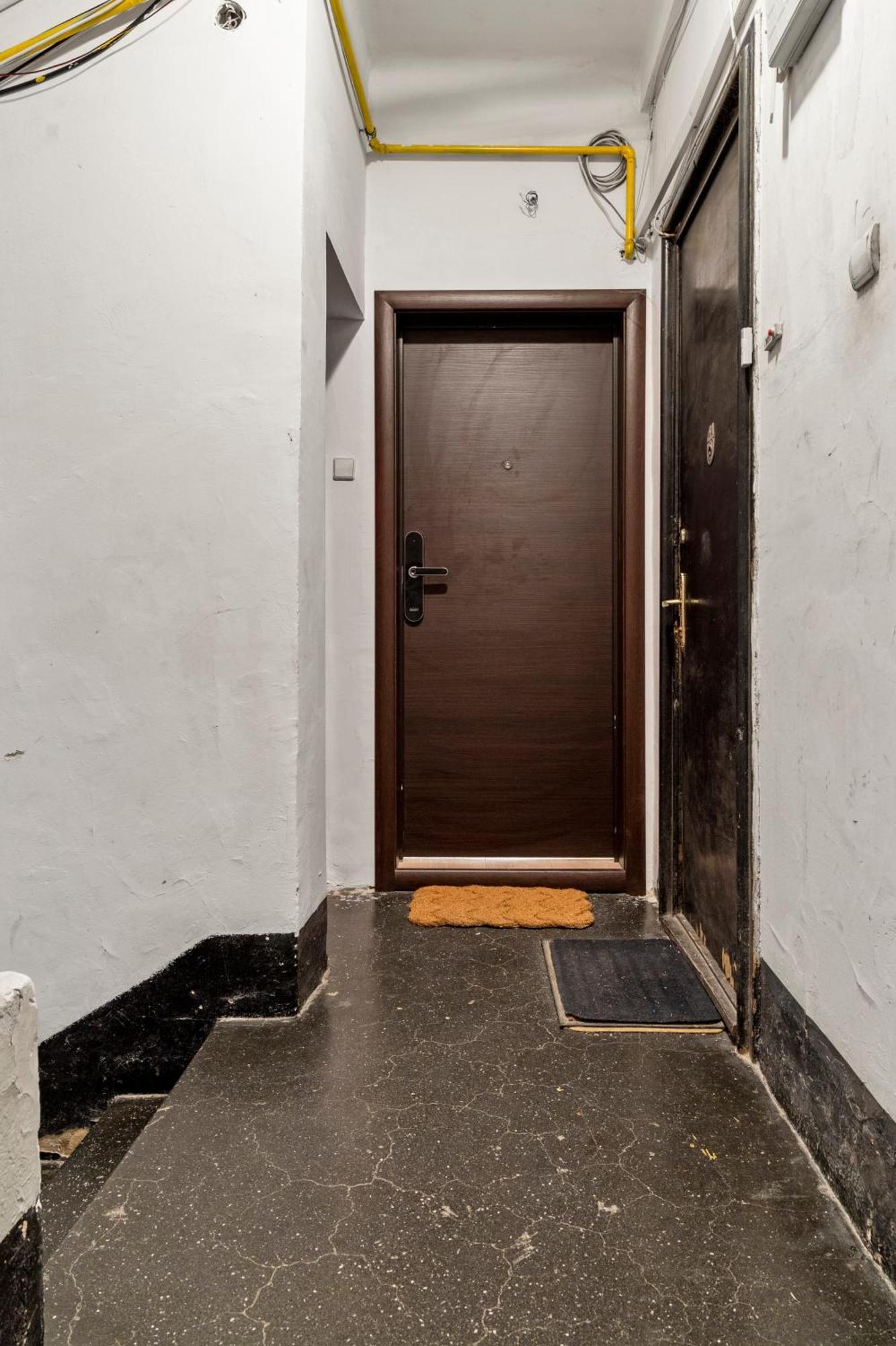 Tova Pearl - Cozy, Modern 2br Apt, Dt, Ultracentral, Chabad Across Street, 20 Min Walk To Old Town Apartament *