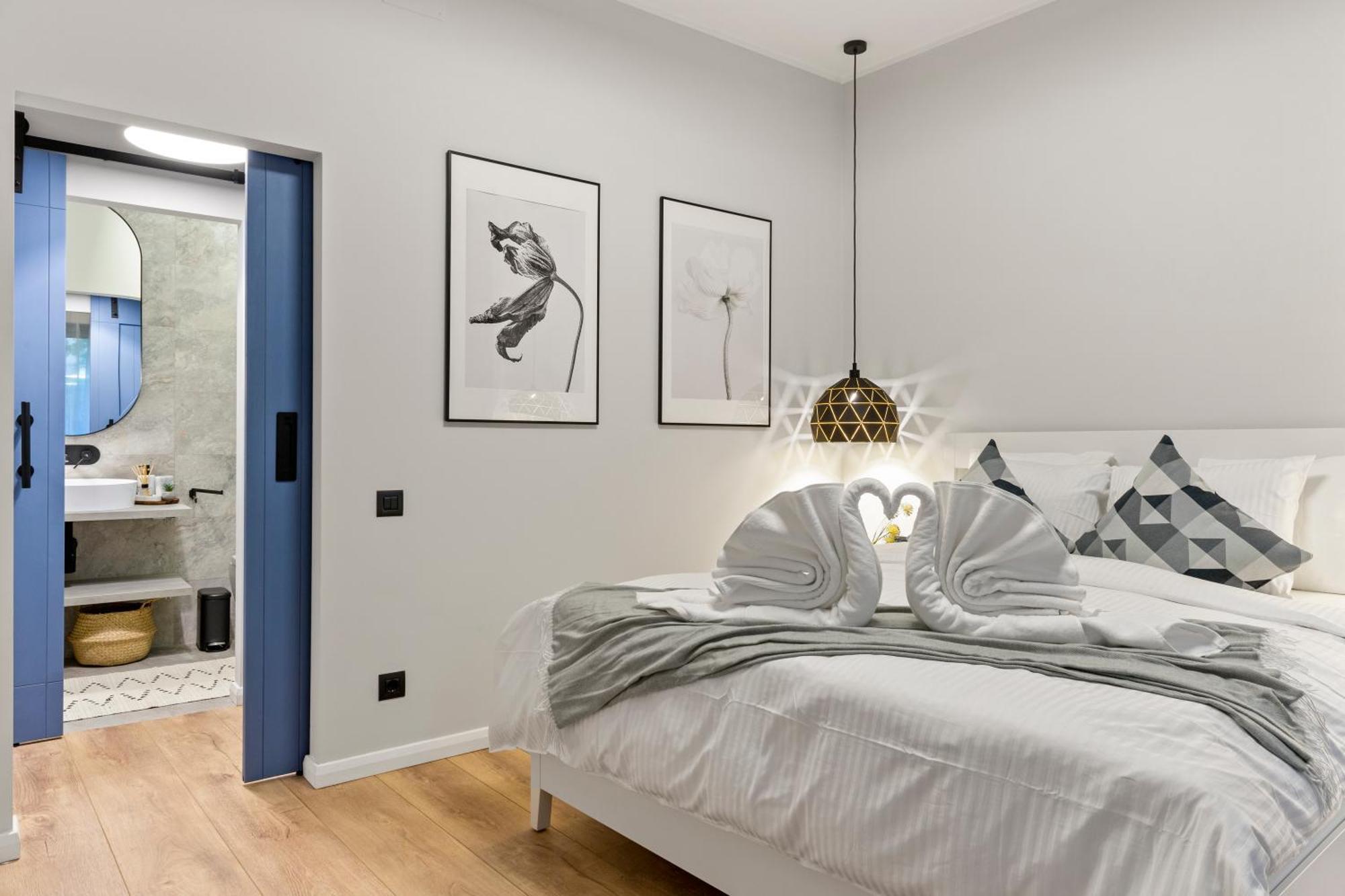 Tova Pearl - Cozy, Modern 2br Apt, Dt, Ultracentral, Chabad Across Street, 20 Min Walk To Old Town Apartament Bucureşti